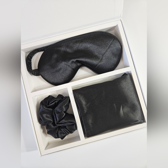 Luxury GIFT set 100% Silk Pillow Case, Sleeping Eye Mask, Scrunchies - Picture 7 of 8